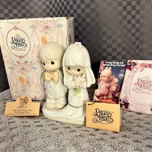 PRECIOUS MOMENTS BRIDE AND GROOM The Lord Bless You and Keep You #E-3114 w/Box